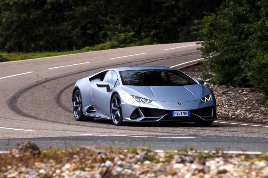  Lamborghini Huracan EVO (LB724) 2019 года  (UK) (фото 11 из 19)